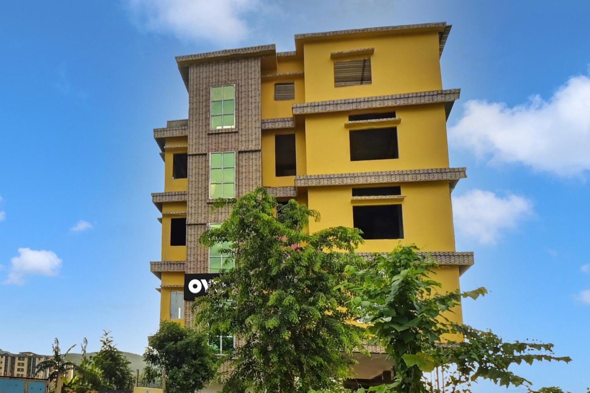 Oyo Flagship The Brahmaputra Homestay Guwahati Zewnętrze zdjęcie